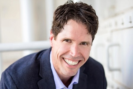 why use a commercial real estate broker