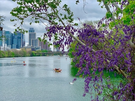 Austin office buildings with garage