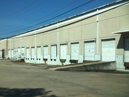 search warehouse space early