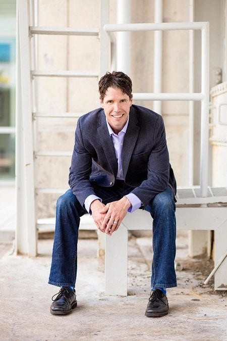 what is a tenant representation broker